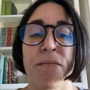 Meet your Posher, Maria